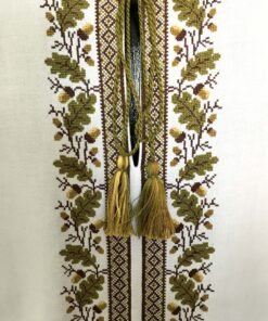 Alternative view of Чоловіча вишиванка "Дубочки"