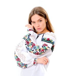 Alternative view of Вишиванка "Розмай"